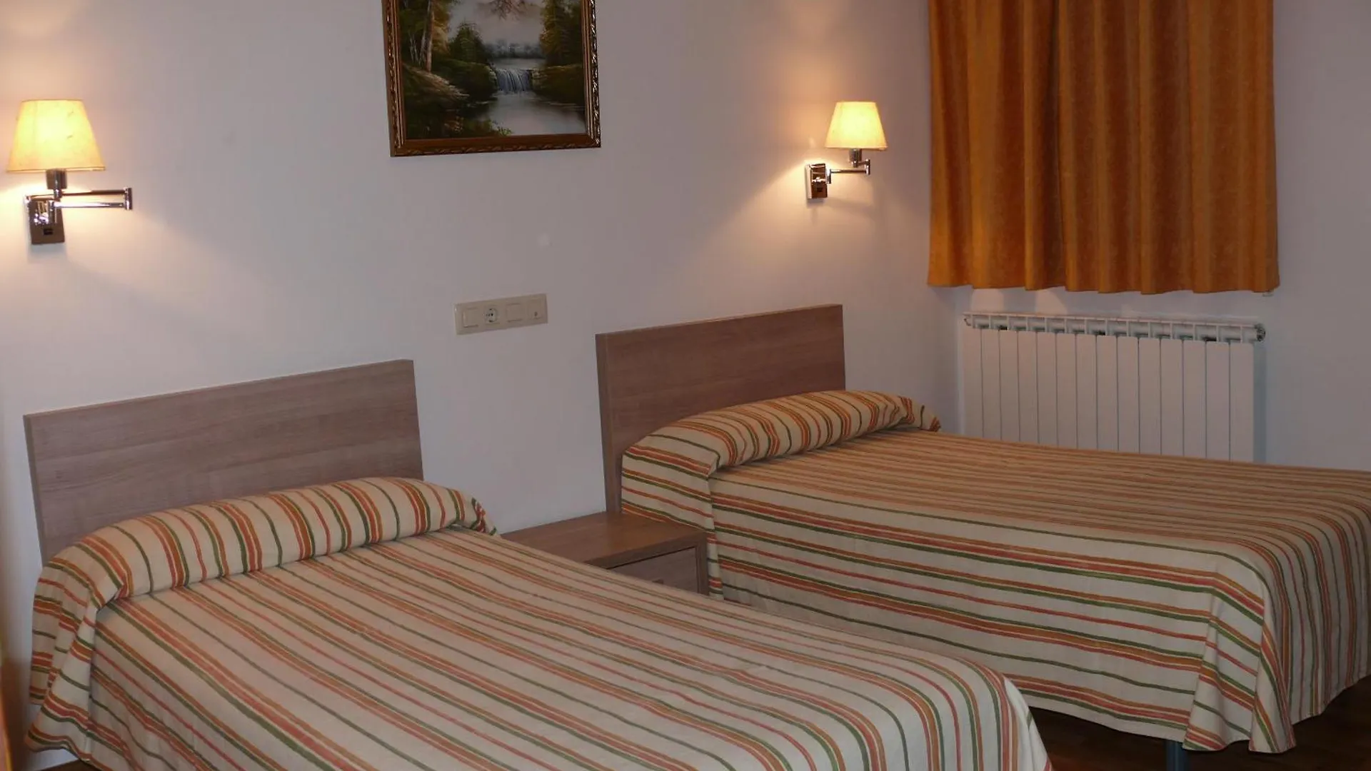 Auberge de jeunesse Hostal Muntanya Artesa de Segre Espagne