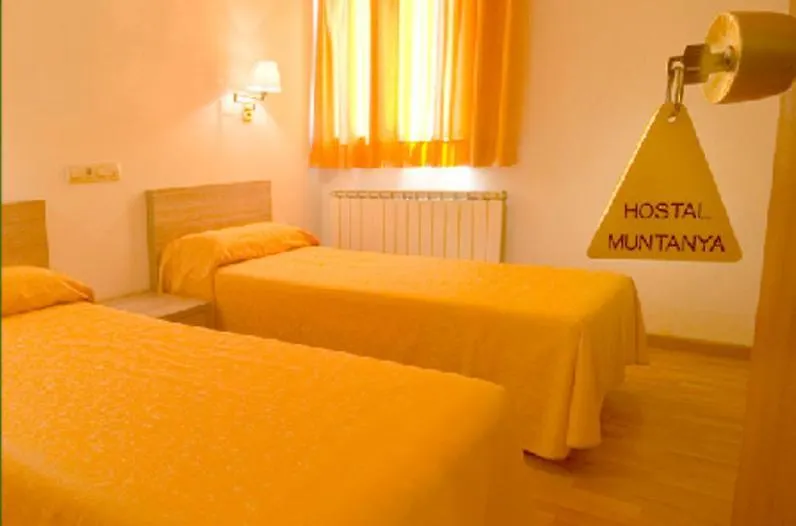 Hostal Muntanya Artesa de Segre Auberge de jeunesse