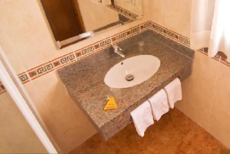 Hostal Muntanya Artesa de Segre Auberge de jeunesse